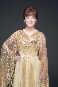 岩崎宏美【アーティスト写真】.jpg